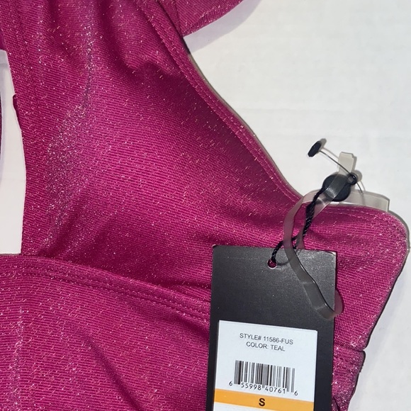 Jones New York | metallic Magenta shimmer Swim One Piece - Picture 5 of 10